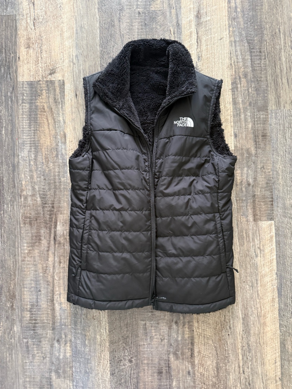 The North Face Black Quilted Sherpa-Lined Reversible Vest Size Large